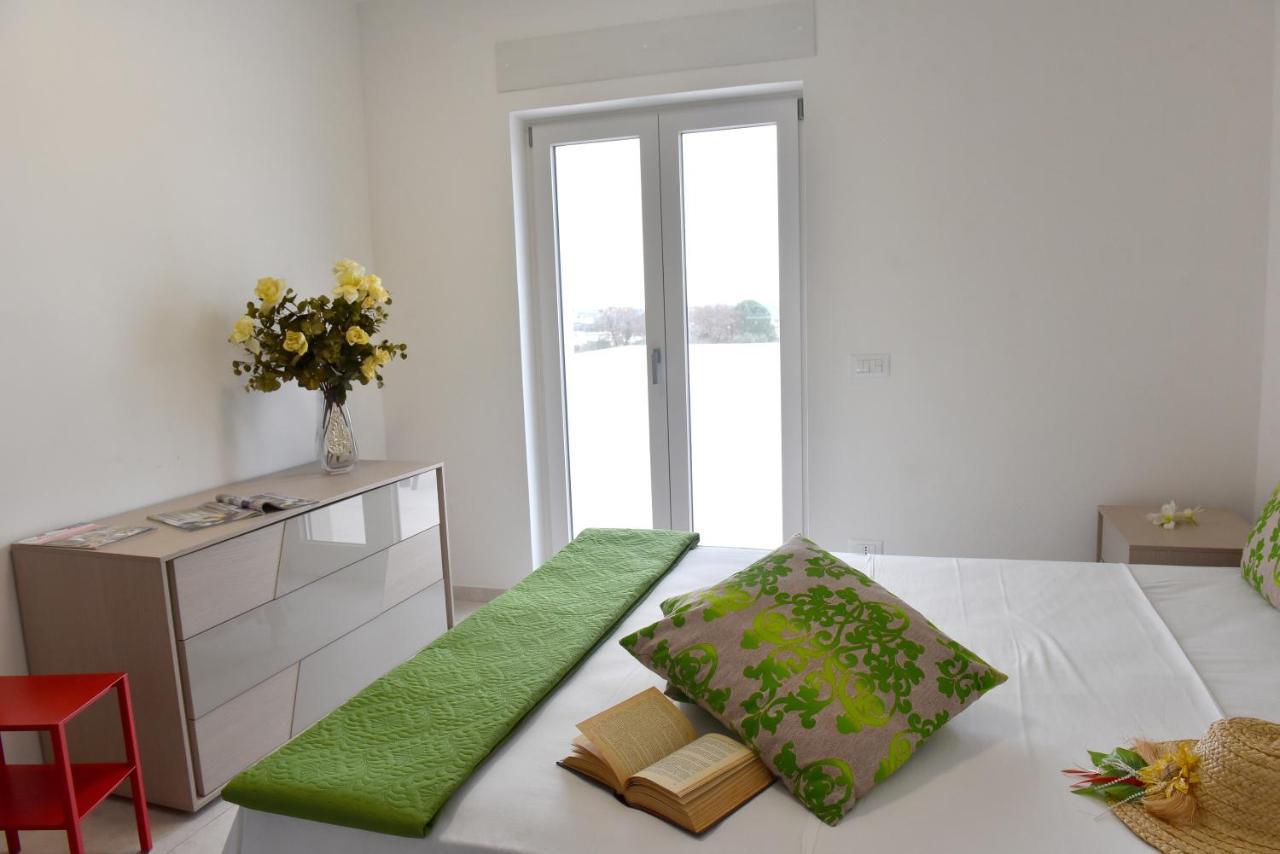 Margherita Apartment - Villaggio Di Mary Локоротондо Екстериор снимка